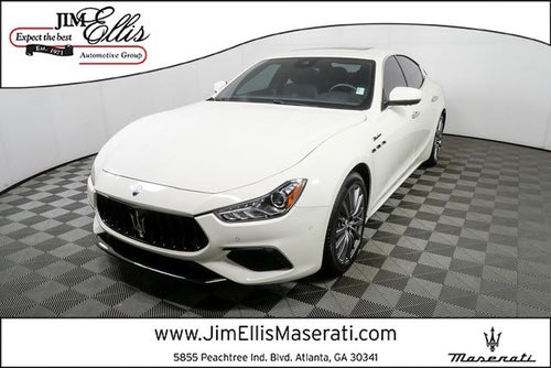 2022 Maserati Ghibli Modena Q4
