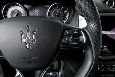 2022 Maserati Ghibli Modena Q4