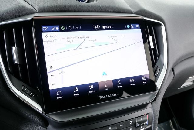 2022 Maserati Ghibli Modena Q4