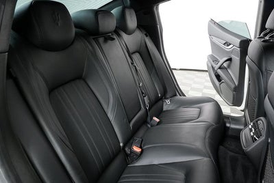 2022 Maserati Ghibli Modena Q4