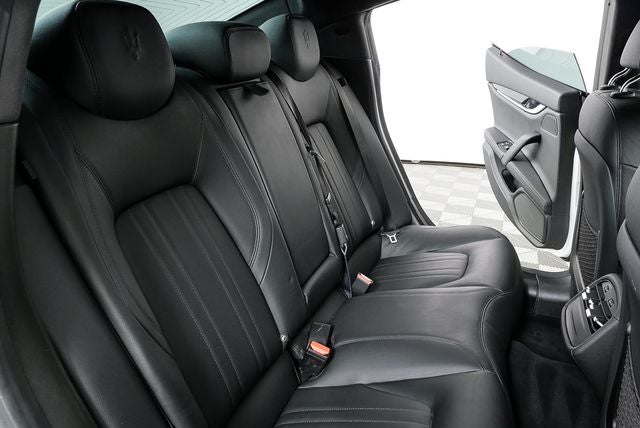 2022 Maserati Ghibli Modena Q4