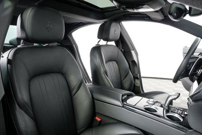 2022 Maserati Ghibli Modena Q4