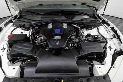 2022 Maserati Ghibli Modena Q4