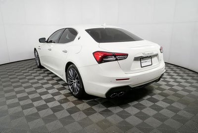 2022 Maserati Ghibli Modena Q4