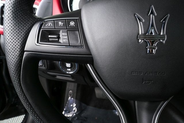 2023 Maserati Ghibli Modena Q4