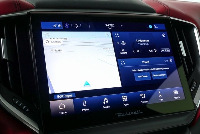 2023 Maserati Ghibli Modena Q4