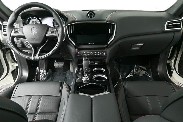 2024 Maserati Ghibli Modena