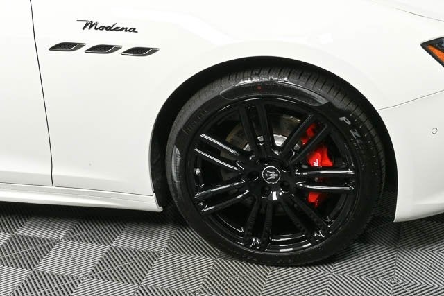 2024 Maserati Ghibli Modena