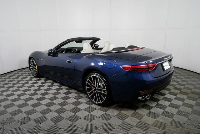 2026 Maserati GranCabrio Base