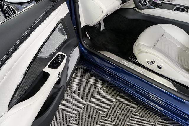 2026 Maserati GranCabrio Base