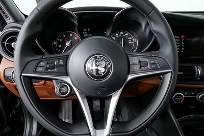 2017 Alfa Romeo Giulia Base