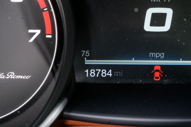 2017 Alfa Romeo Giulia Base