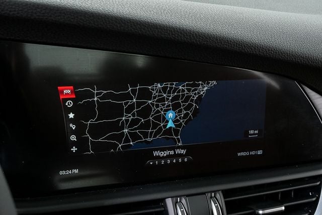 2017 Alfa Romeo Giulia Base