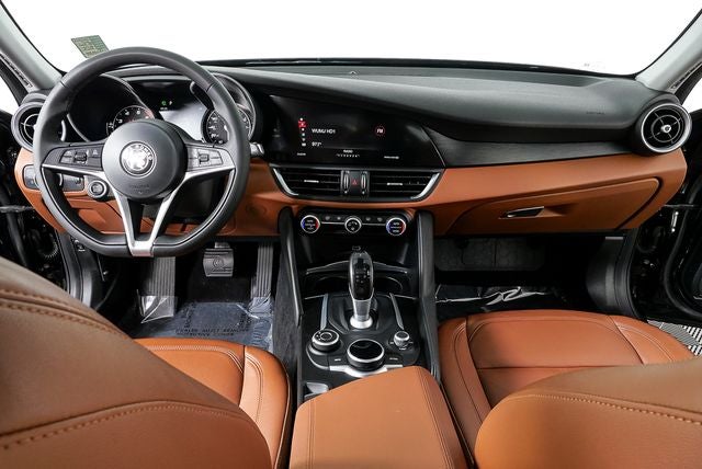 2017 Alfa Romeo Giulia Base