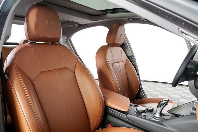 2017 Alfa Romeo Giulia Base