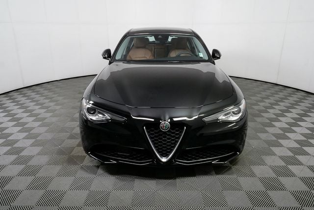 2017 Alfa Romeo Giulia Base