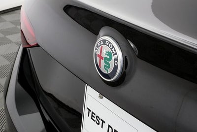 2017 Alfa Romeo Giulia Base