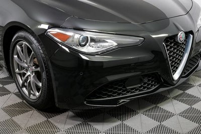 2017 Alfa Romeo Giulia Base