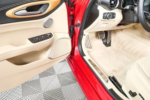 2019 Alfa Romeo Giulia Ti Lusso