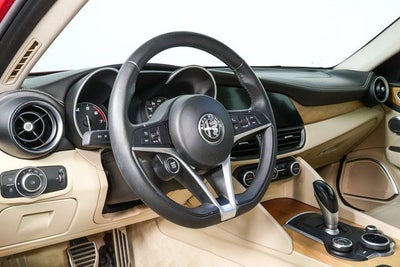 2019 Alfa Romeo Giulia Ti Lusso
