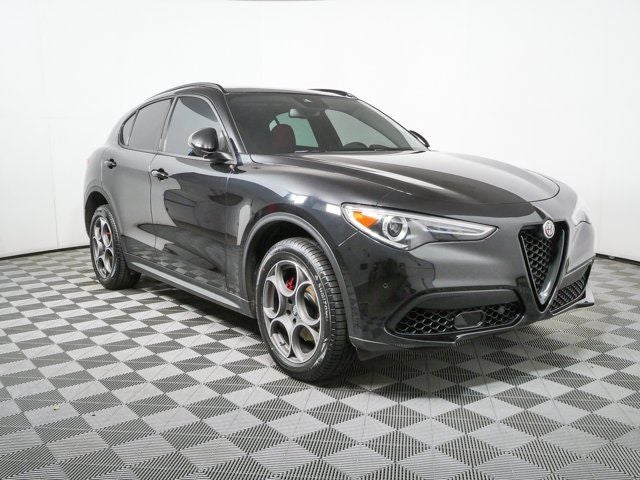 2023 Alfa Romeo Stelvio Sprint