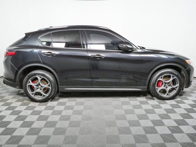 2023 Alfa Romeo Stelvio Sprint
