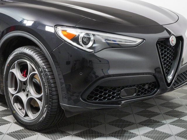 2023 Alfa Romeo Stelvio Sprint