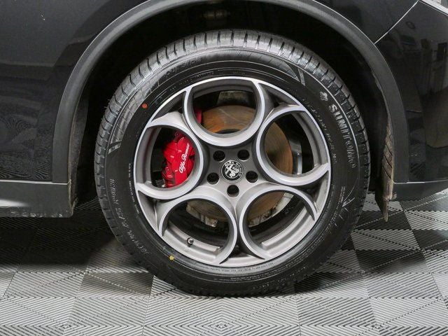 2023 Alfa Romeo Stelvio Sprint
