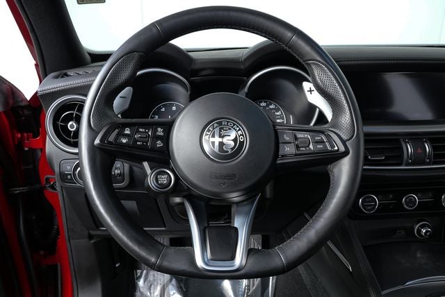 2023 Alfa Romeo Stelvio Veloce