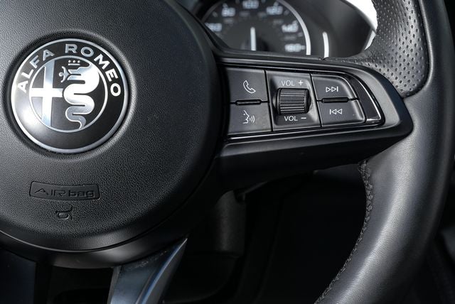 2023 Alfa Romeo Stelvio Veloce