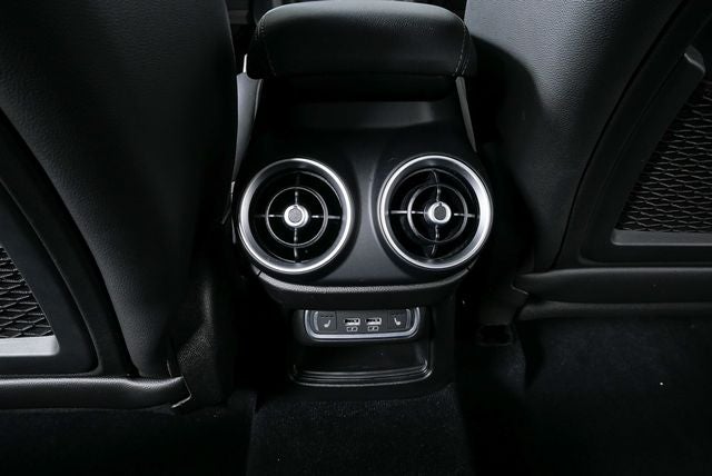 2023 Alfa Romeo Stelvio Veloce