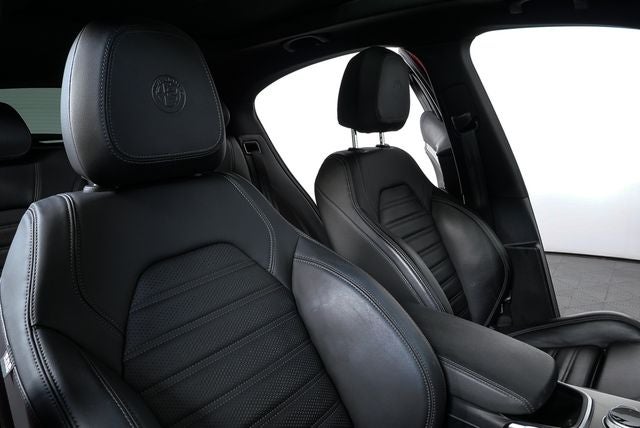 2023 Alfa Romeo Stelvio Veloce