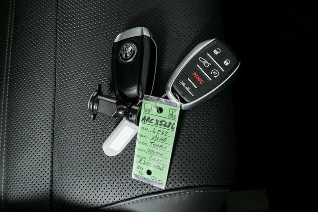 2024 Alfa Romeo Tonale Veloce PHEV