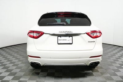 2017 Maserati Levante Base