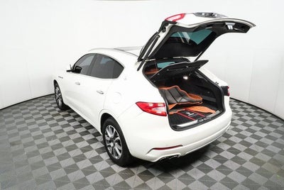 2017 Maserati Levante Base