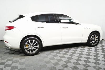 2017 Maserati Levante Base