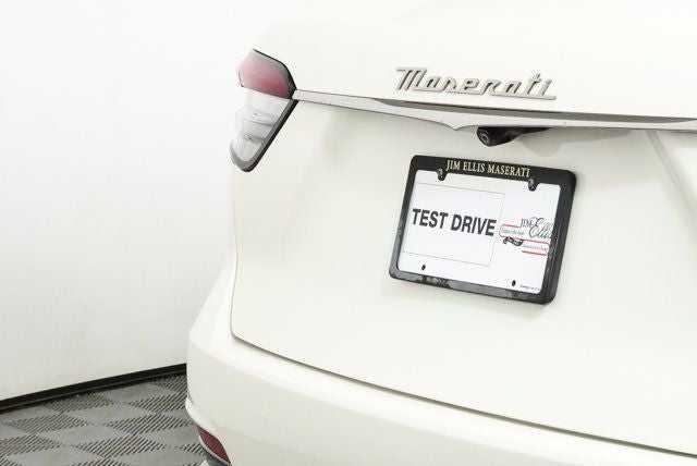 2022 Maserati Levante Modena