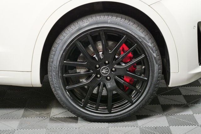 2022 Maserati Levante Modena