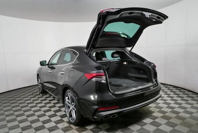 2023 Maserati Levante Modena