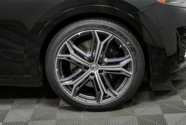 2023 Maserati Levante Modena