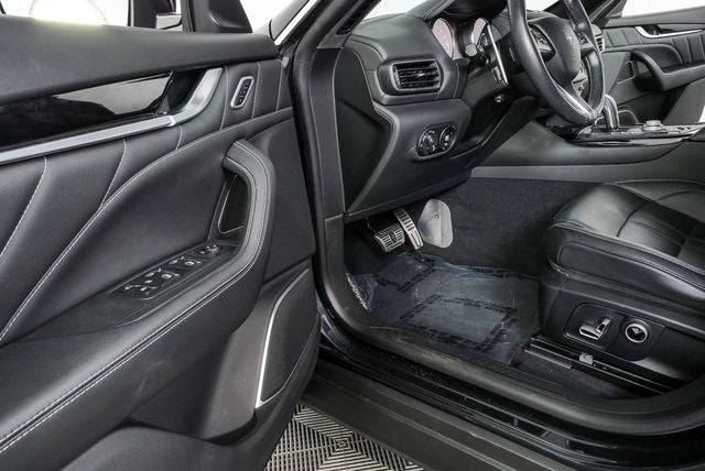 2023 Maserati Levante Modena
