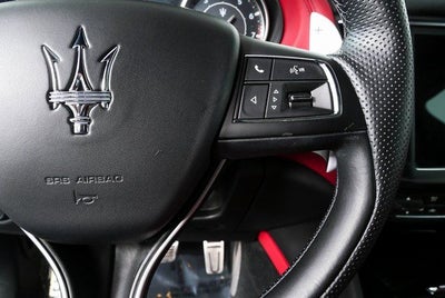 2022 Maserati Levante Modena