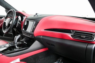 2022 Maserati Levante Modena