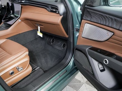 2025 Maserati Grecale Base