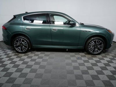 2025 Maserati Grecale Base