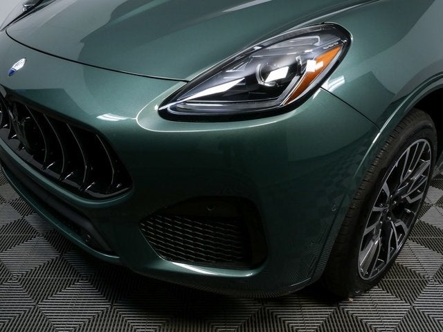 2025 Maserati Grecale Base