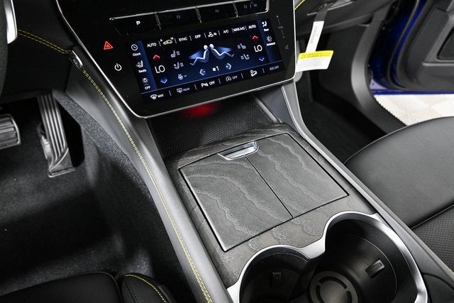 2025 Maserati Grecale Base