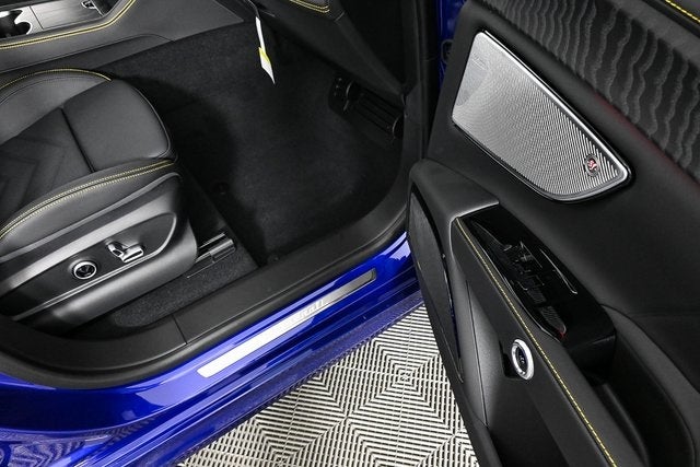 2025 Maserati Grecale Base