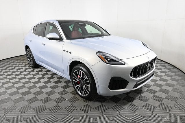2025 Maserati Grecale Base