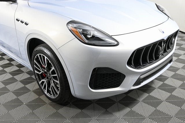 2025 Maserati Grecale Base